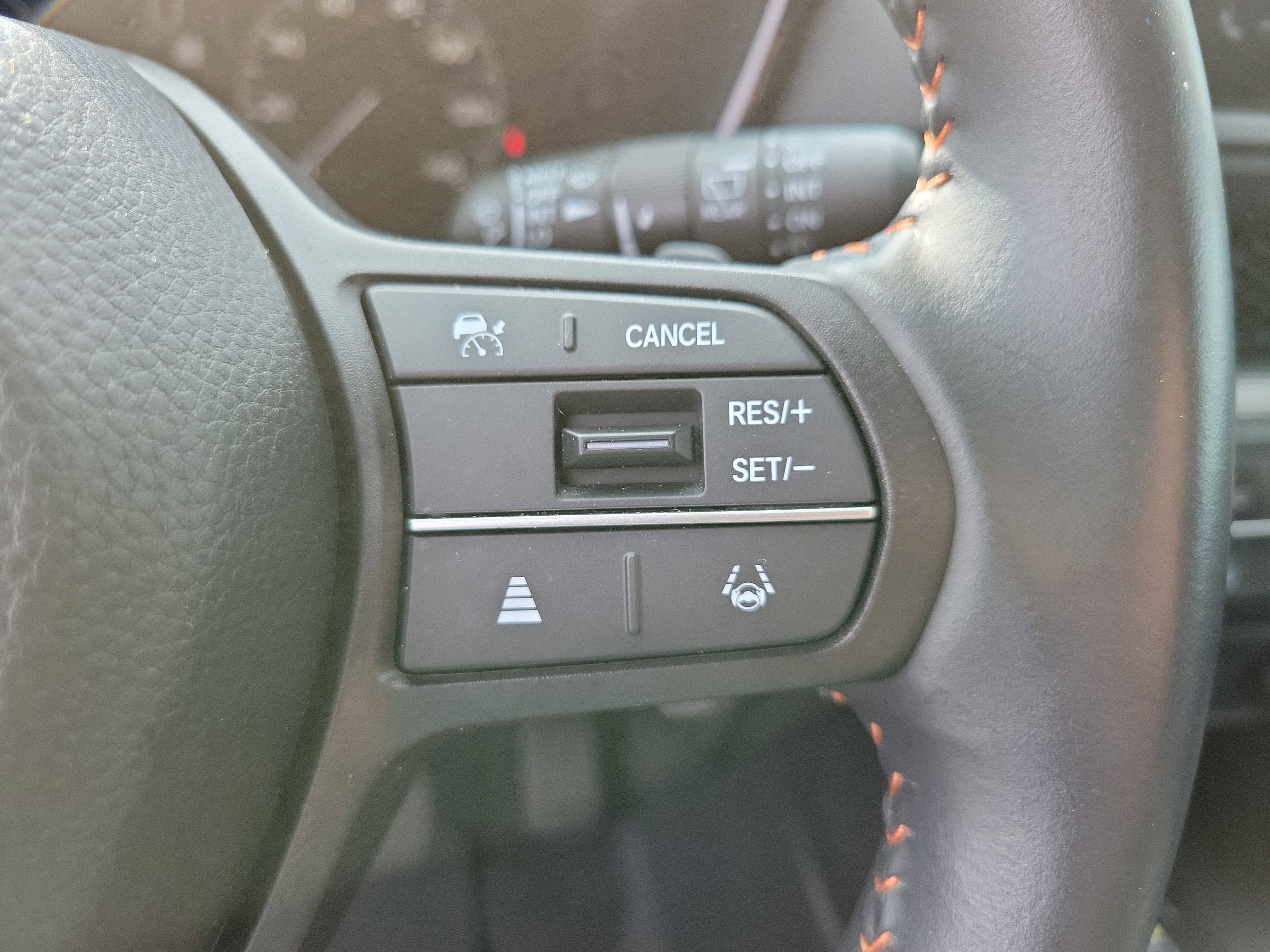 Used 2025 Honda CR-V Sport-L image 32