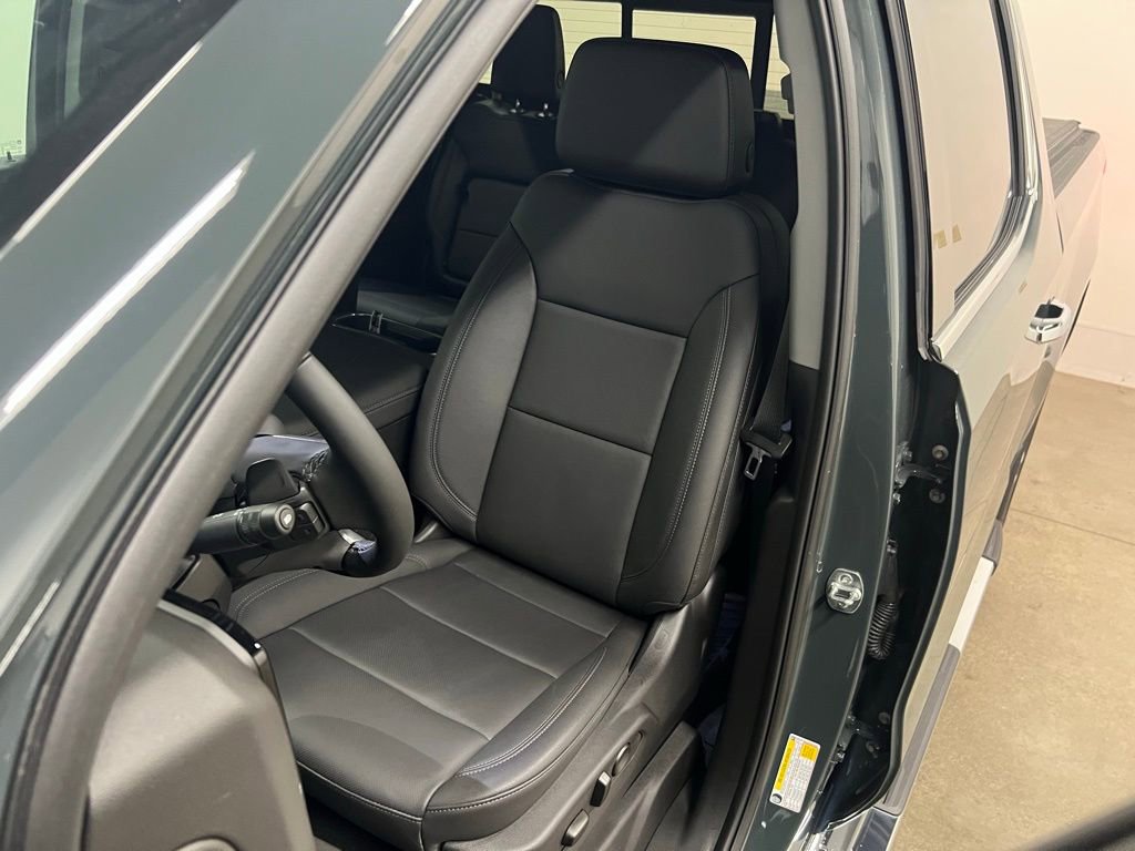 New 2025 Chevrolet Silverado 1500 LTZ w/ LTZ Convenience Package II image 33