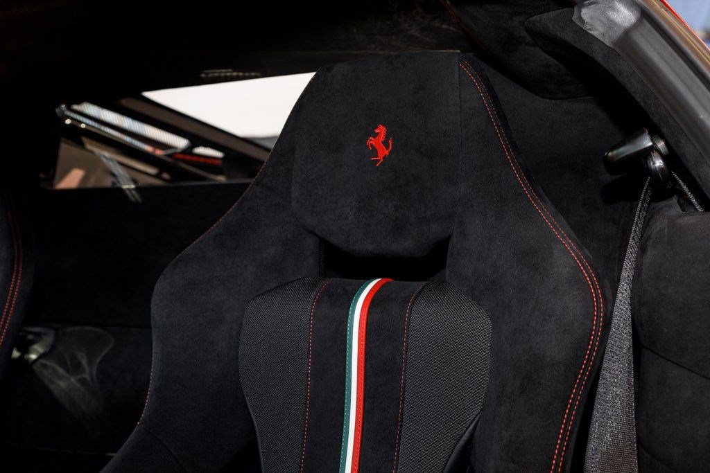 Used 2020 Ferrari 488 Pista Coupe image 31