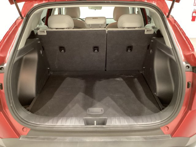 Used 2025 Hyundai Kona SEL FWD image 13