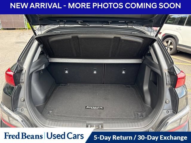 Used 2023 Hyundai Kona SEL FWD image 7
