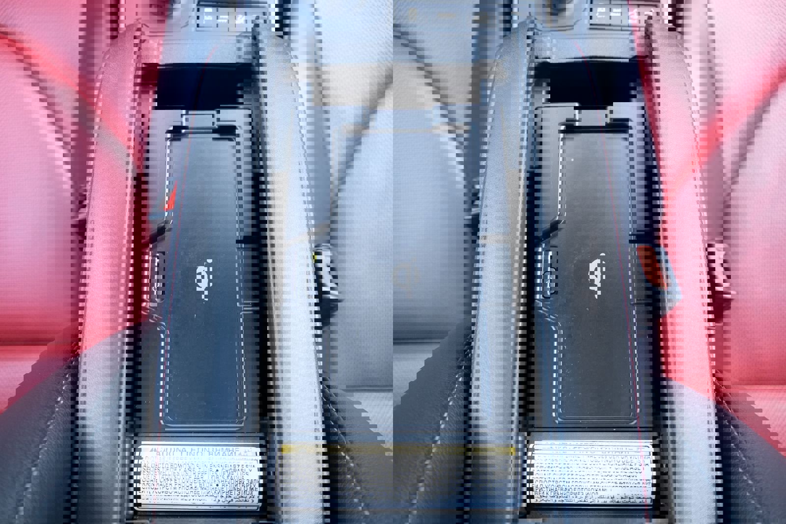 Used 2022 Toyota Highlander XSE AWD/4WD image 10