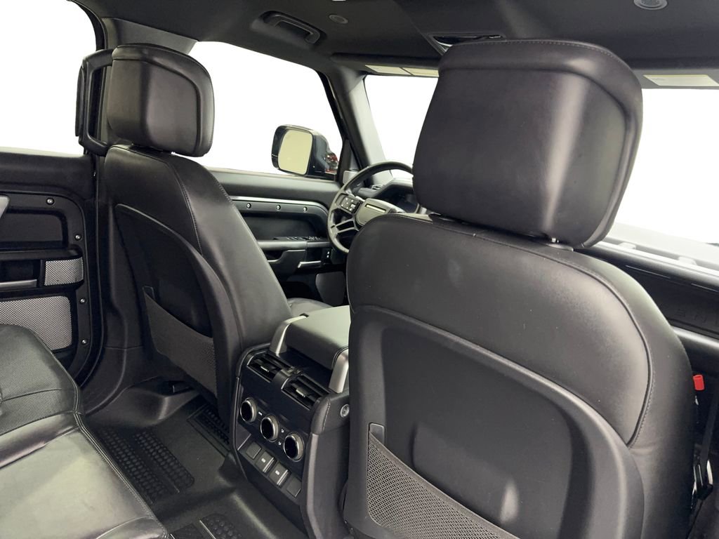 Used 2024 Land Rover Defender 130 Outbound image 39