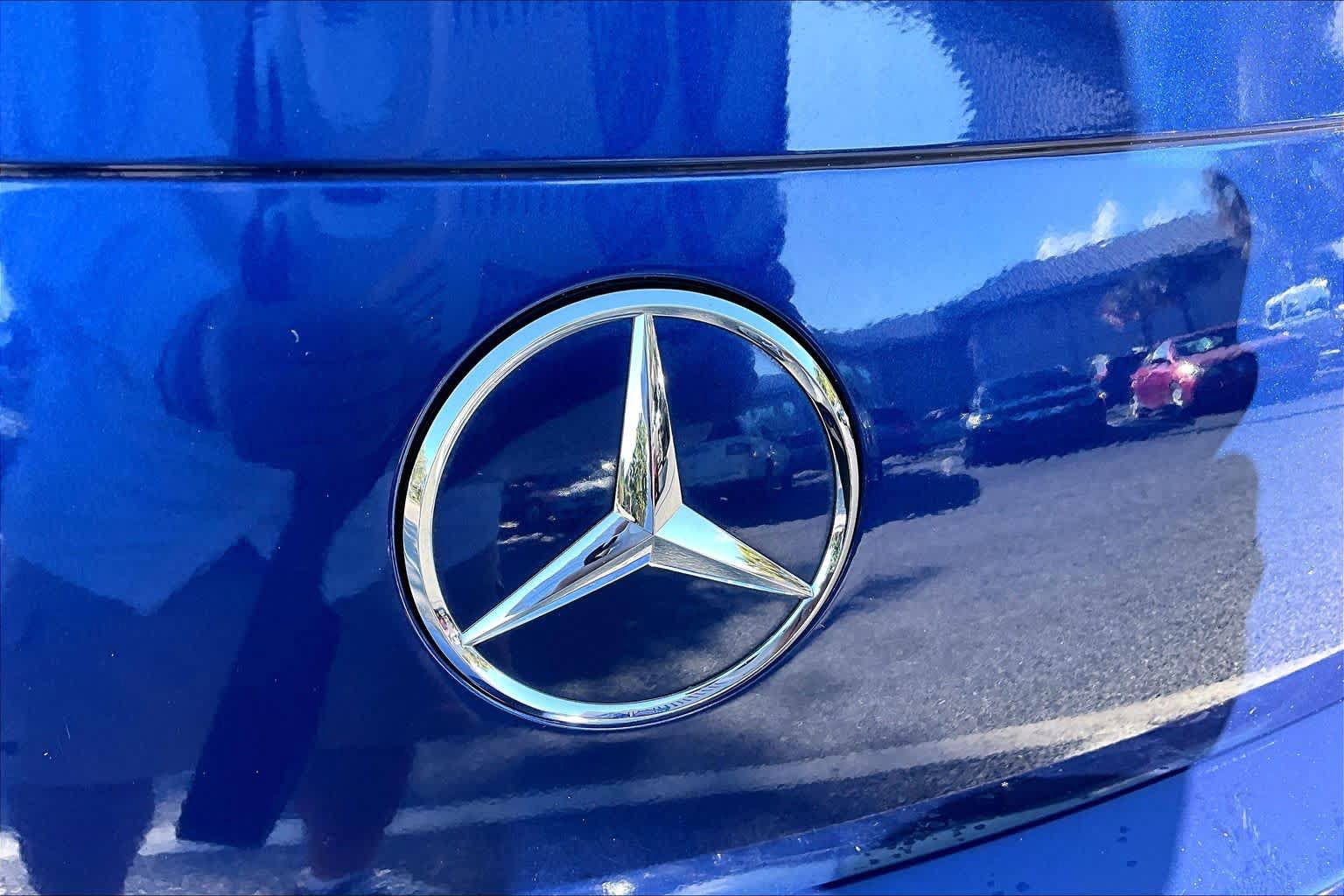 Used 2017 Mercedes-Benz C 300 Coupe image 28