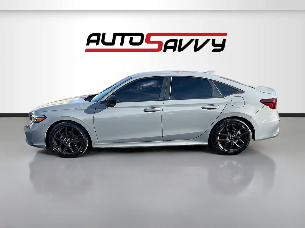 Used 2025 Honda Civic Sport image 4