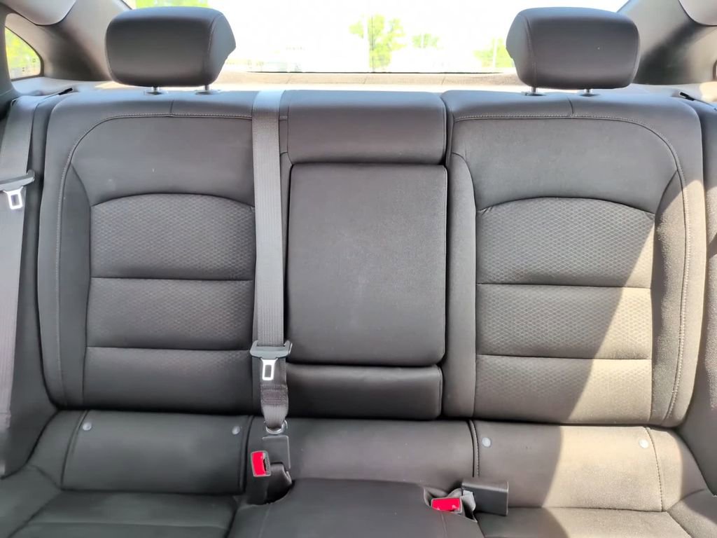 Used 2024 Chevrolet Malibu LT FWD image 26