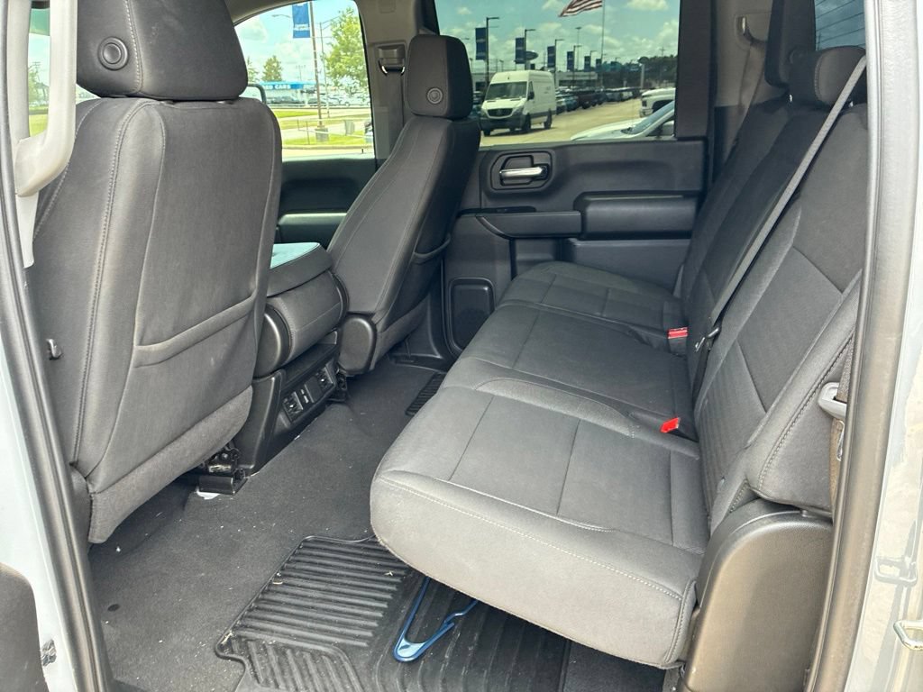 Used 2025 Chevrolet Silverado 2500 Custom w/ Custom Value Package AWD/4WD image 14