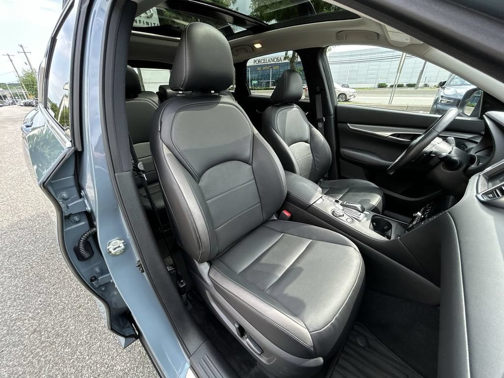 Certified 2023 INFINITI QX50 Luxe AWD/4WD image 25