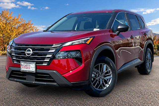 New 2026 Nissan Rogue S FWD image 2