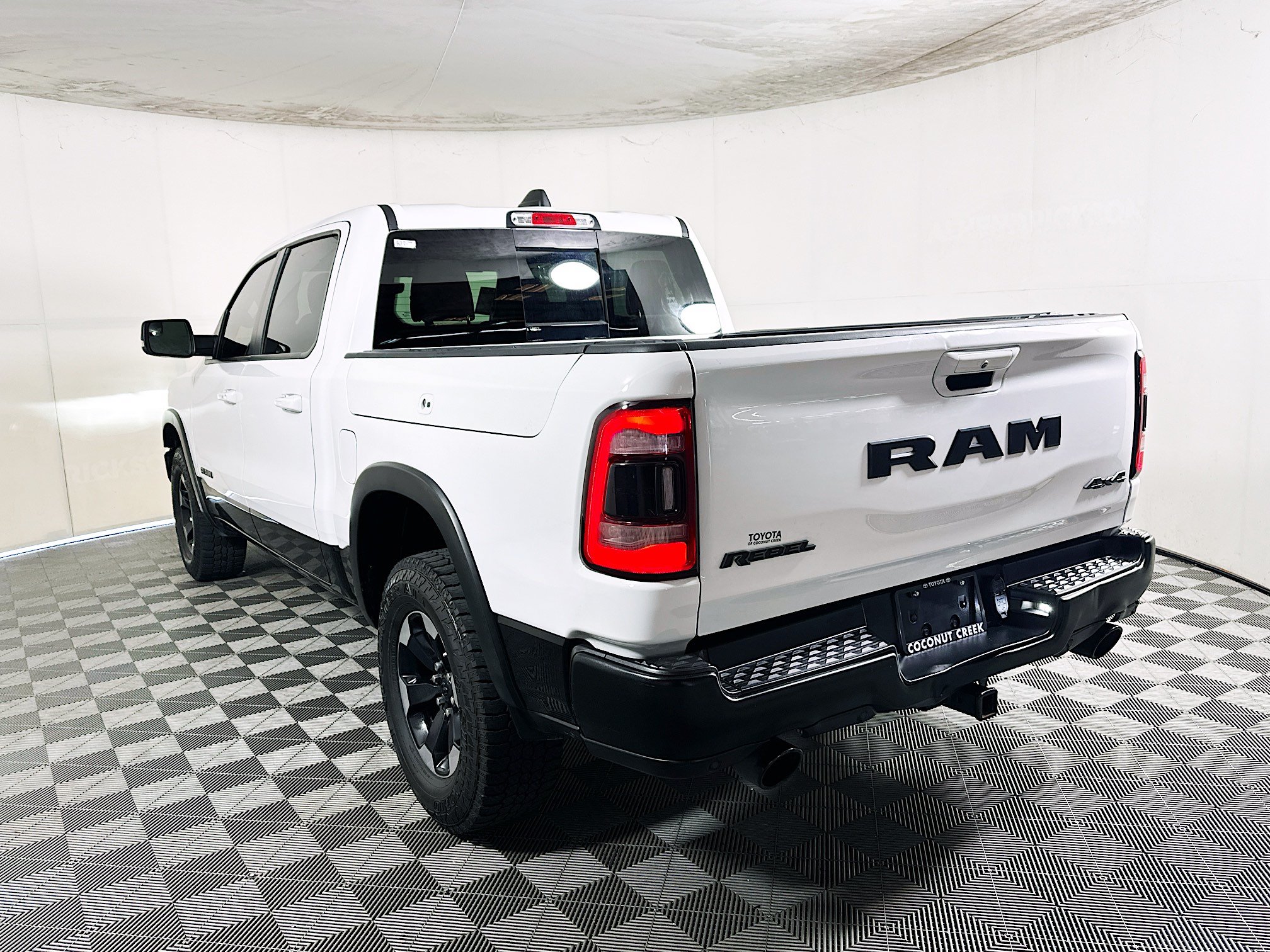 Used 2020 RAM 1500 Rebel w/ Rebel Level 2 Equipment Group AWD/4WD image 5