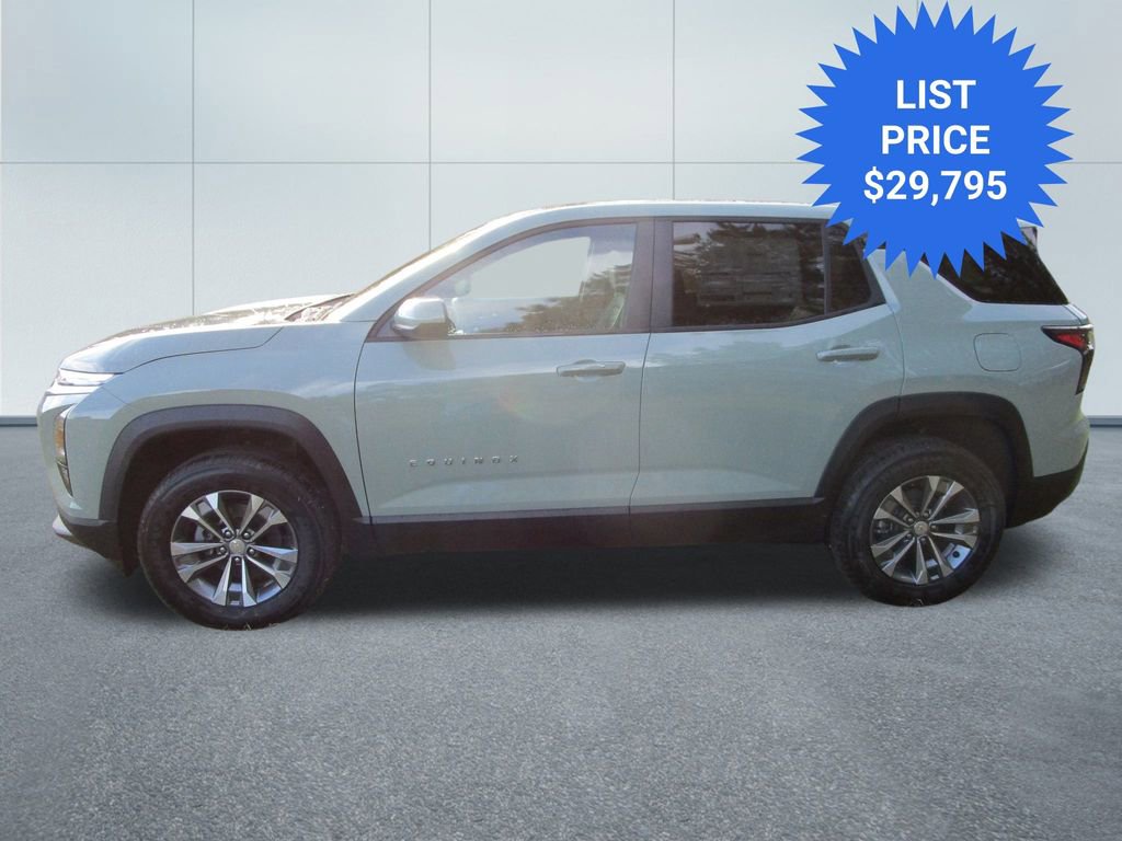 New 2026 Chevrolet Equinox LT w/ Convenience Package II FWD image 3