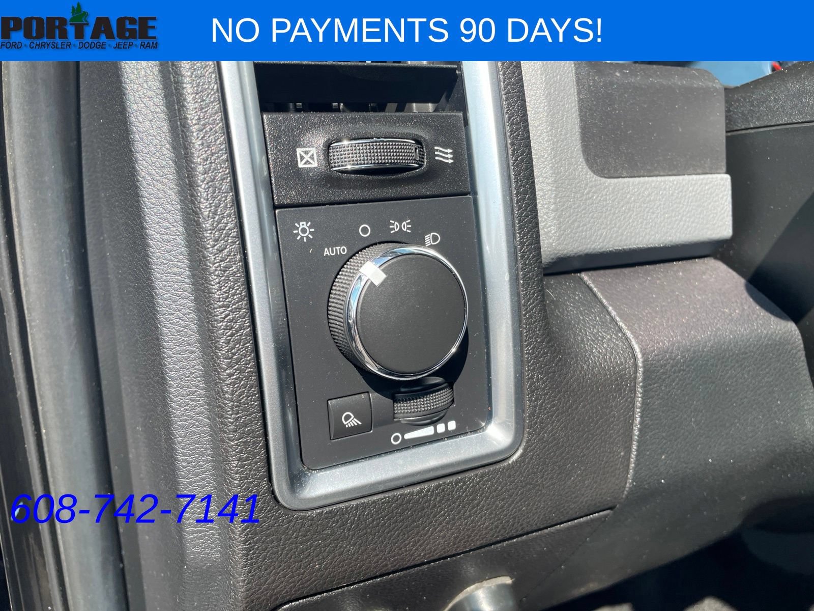 Used 2014 RAM 2500 SLT w/ HD Snow Plow Prep Group AWD/4WD image 14