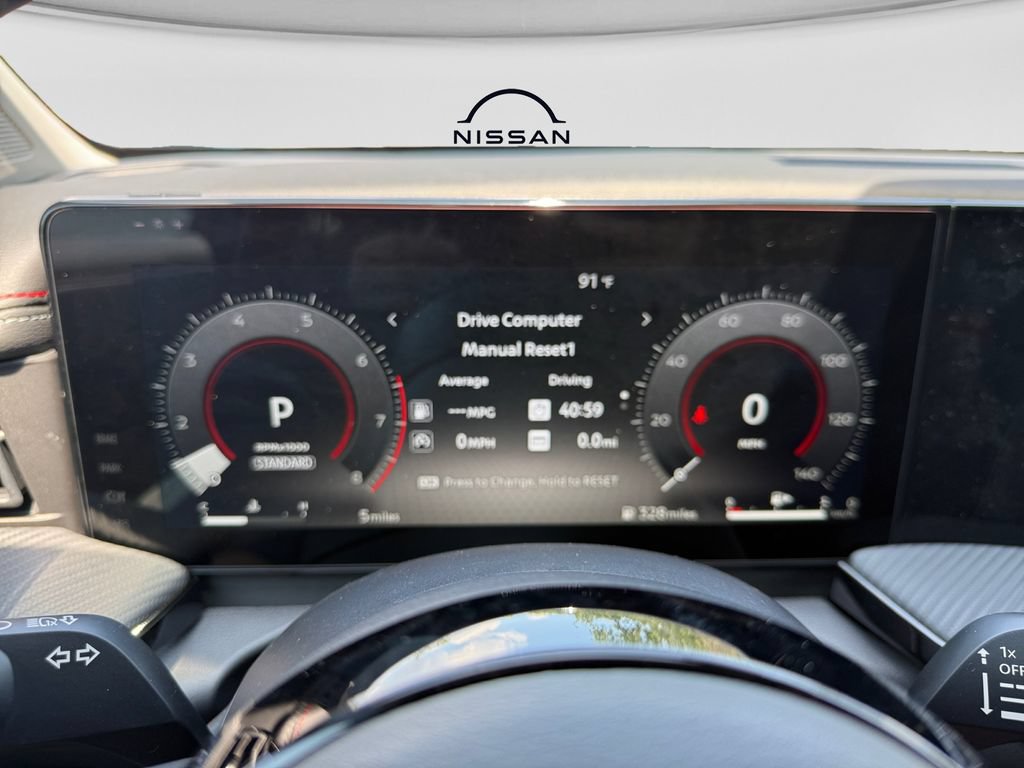 New 2026 Nissan Kicks SR AWD/4WD image 24