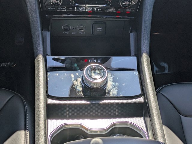 New 2025 Jeep Grand Cherokee L Limited w/ Black Appearance Package image 16