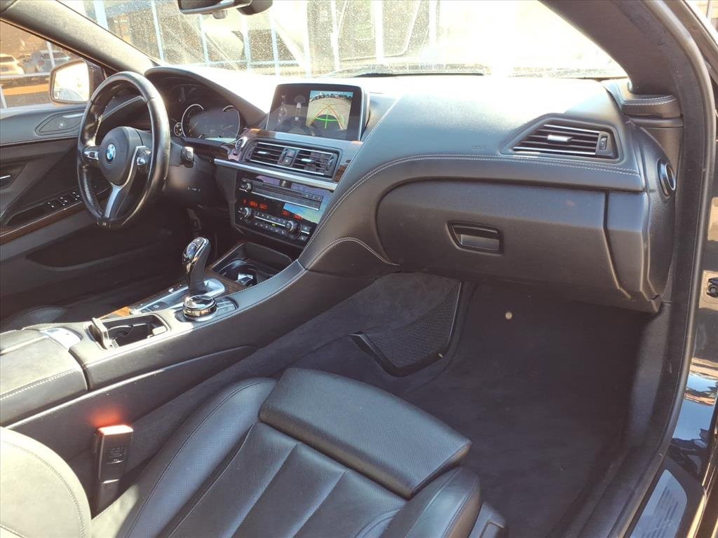 Used 2017 BMW 640i Convertible image 11