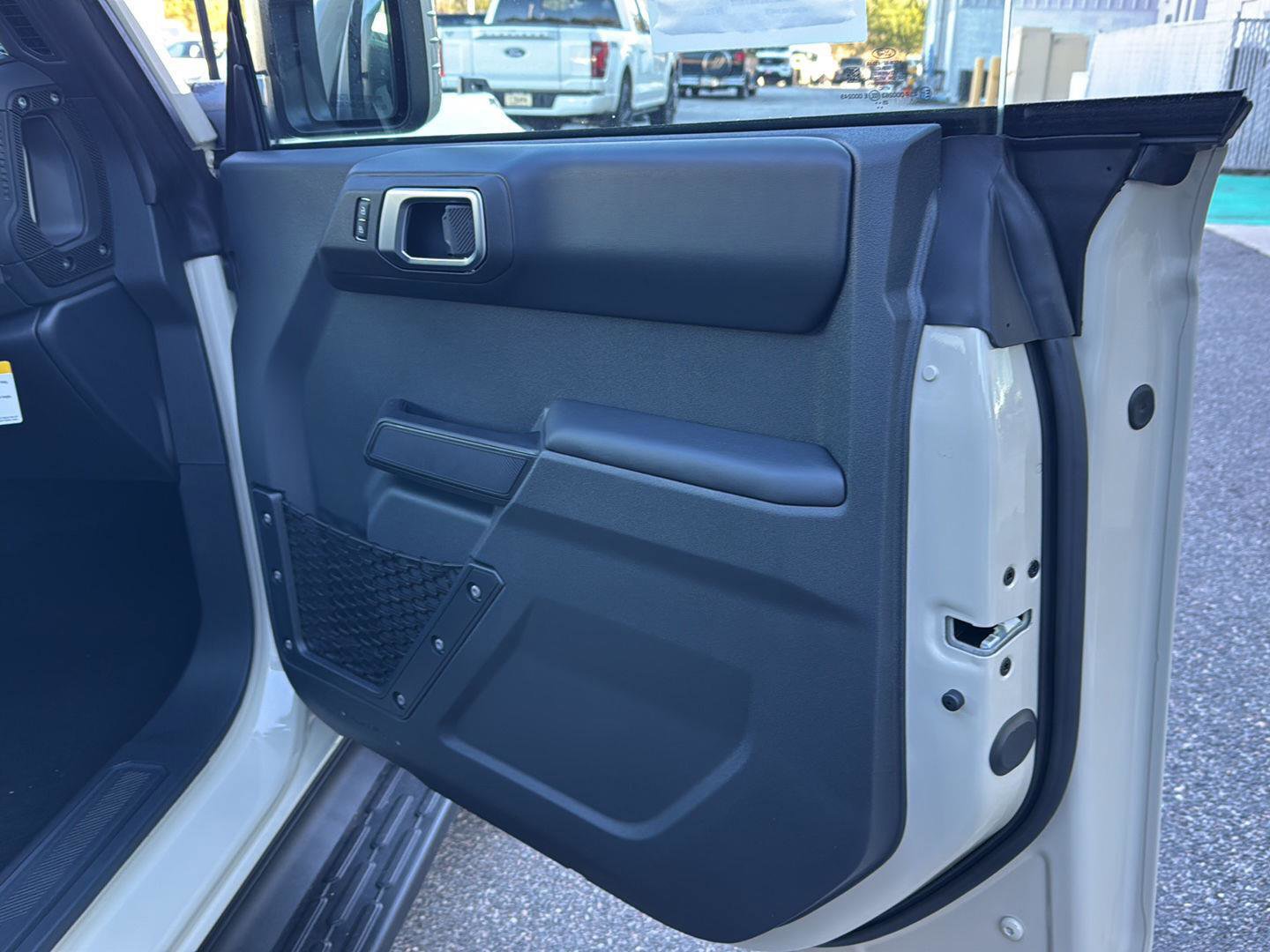 New 2025 Ford Bronco Outer Banks image 17