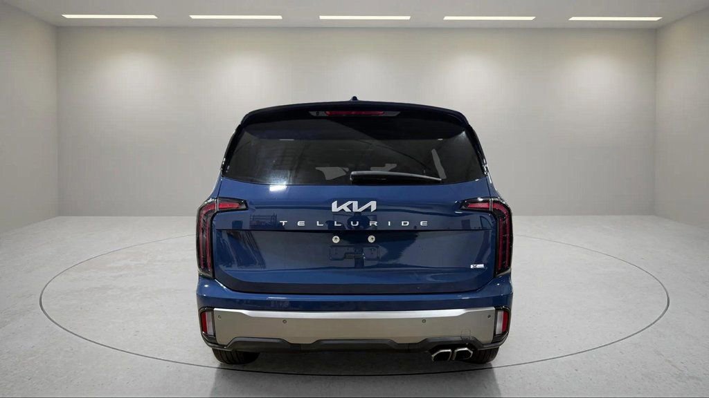 Used 2023 Kia Telluride SX Prestige X-Line image 4