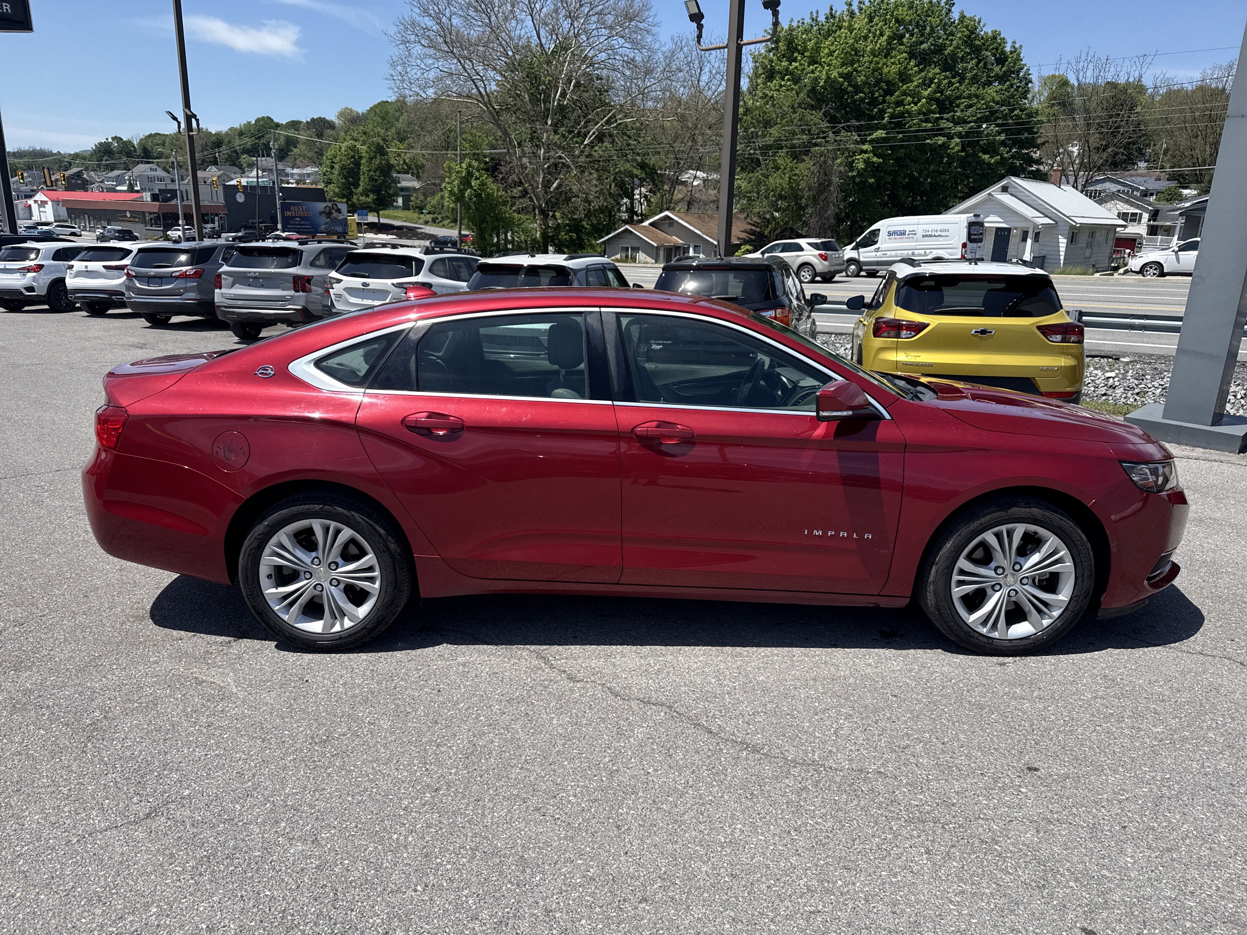 Used 2014 Chevrolet Impala LT w/ Convenience Package FWD image 2