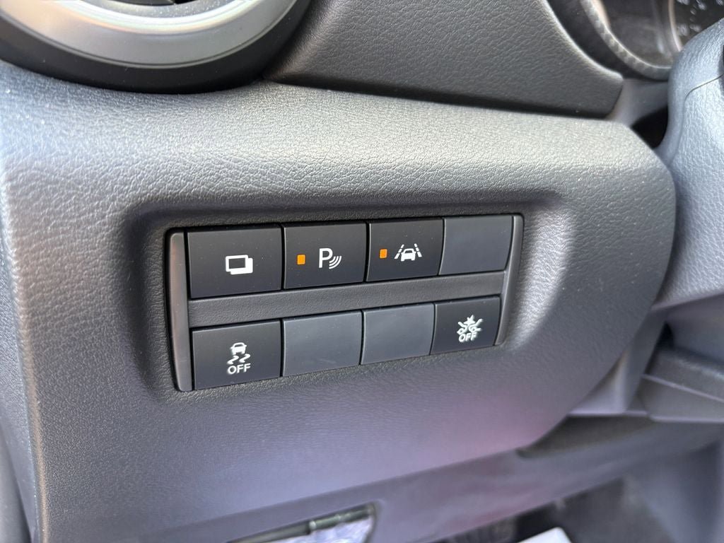 Used 2025 Nissan Versa S w/ S Plus Package FWD image 23