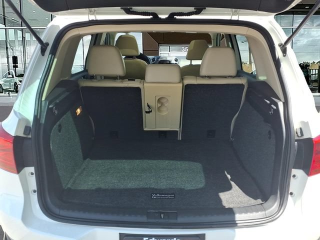 Used 2013 Volkswagen Tiguan SEL AWD/4WD image 12