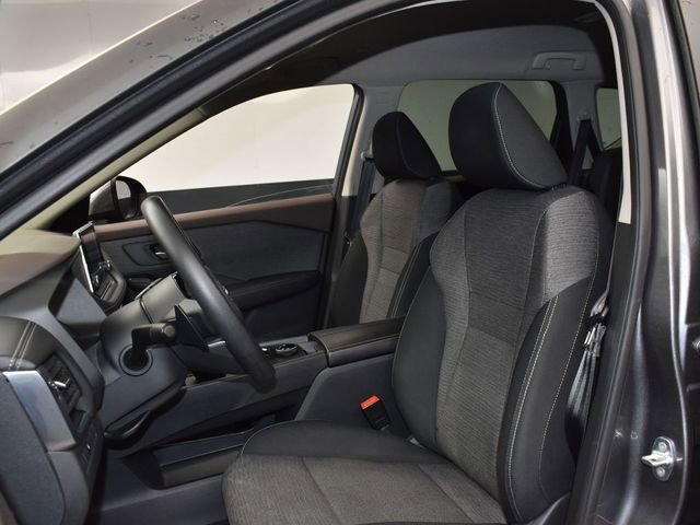 Used 2023 Nissan Rogue SV AWD/4WD image 9