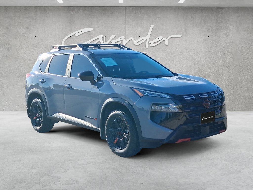 Certified 2025 Nissan Rogue SV AWD/4WD image 2