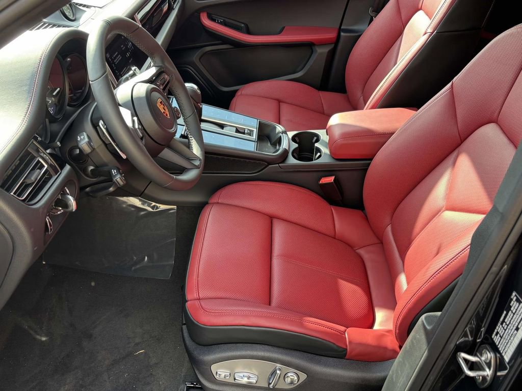New 2026 Porsche Macan S image 20