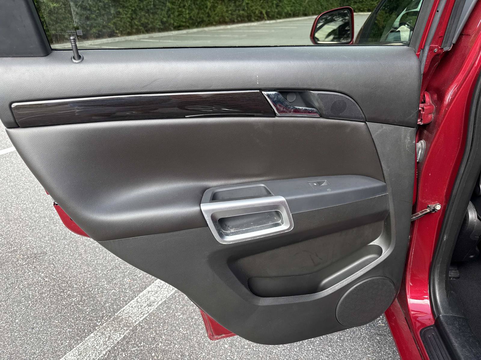 Used 2014 Chevrolet Captiva Sport LTZ FWD image 9