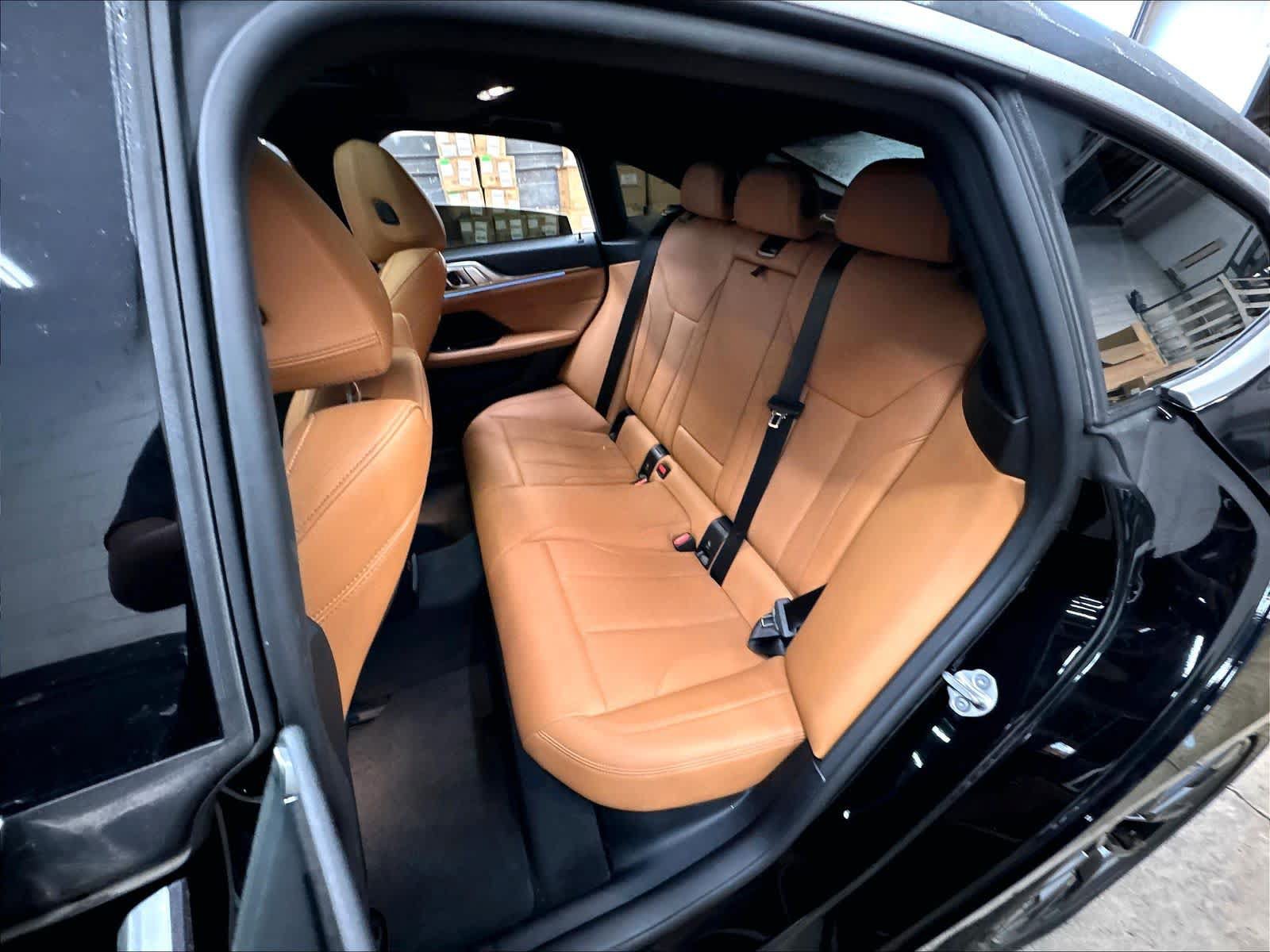 Used 2024 BMW i4 eDrive35 RWD image 28