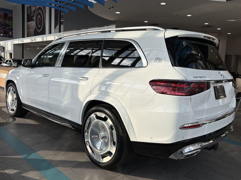 New 2026 Mercedes-Benz Maybach GLS 600 4MATIC image 4