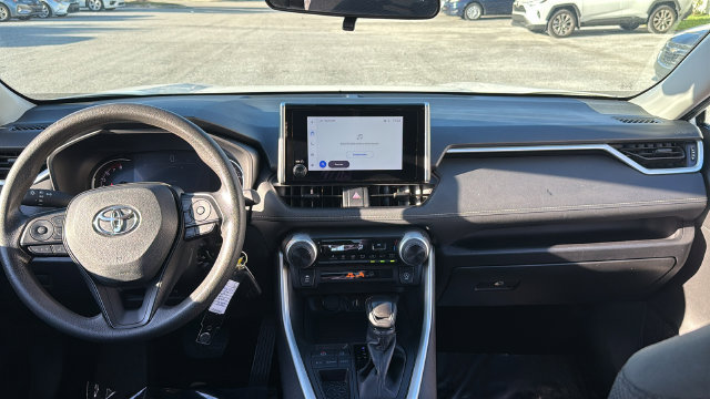 Used 2025 Toyota RAV4 LE FWD image 13