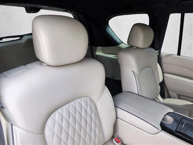 Used 2021 INFINITI QX80 Sensory w/ All-Season Package image 22