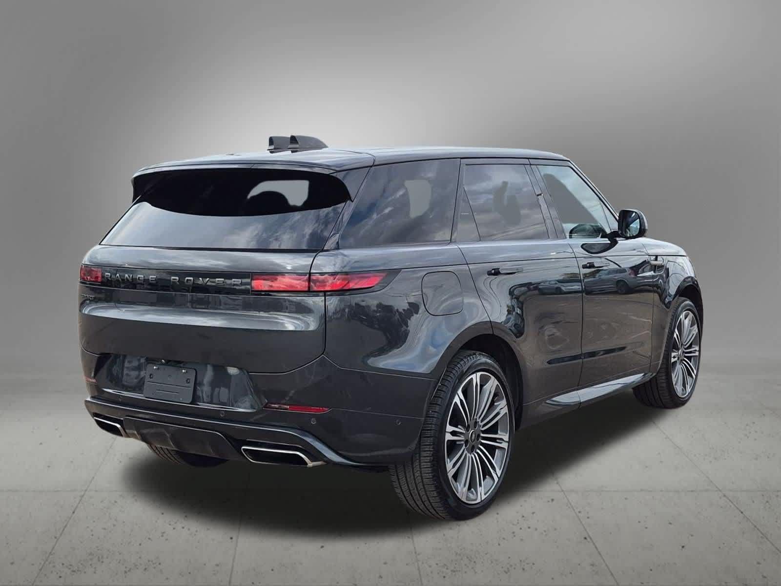 Certified 2024 Land Rover Range Rover Sport Dynamic SE AWD/4WD image 6