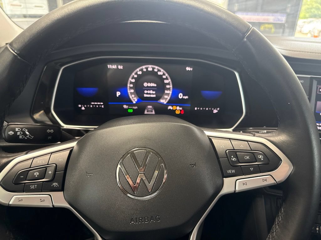Used 2024 Volkswagen Jetta SE FWD image 20
