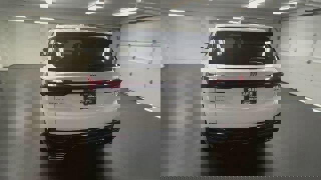 New 2026 Buick Enclave Sport Touring w/ Power Package image 7