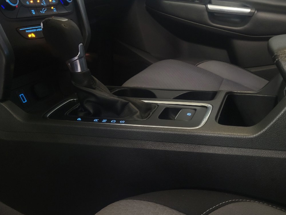 Used 2017 Ford Escape SE image 26