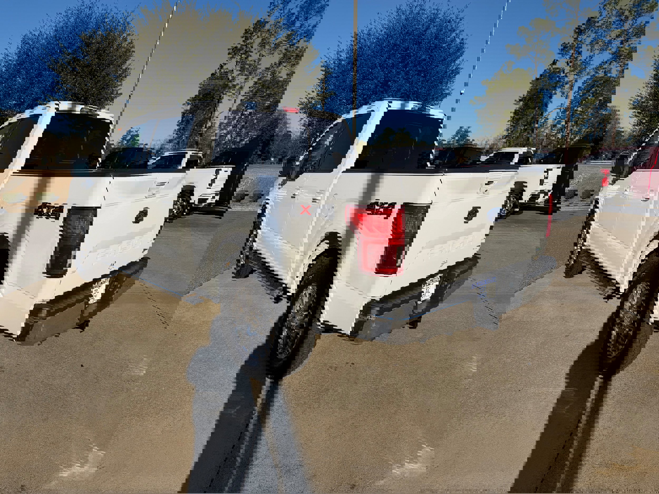 Used 2020 Ford F150 Lariat image 7