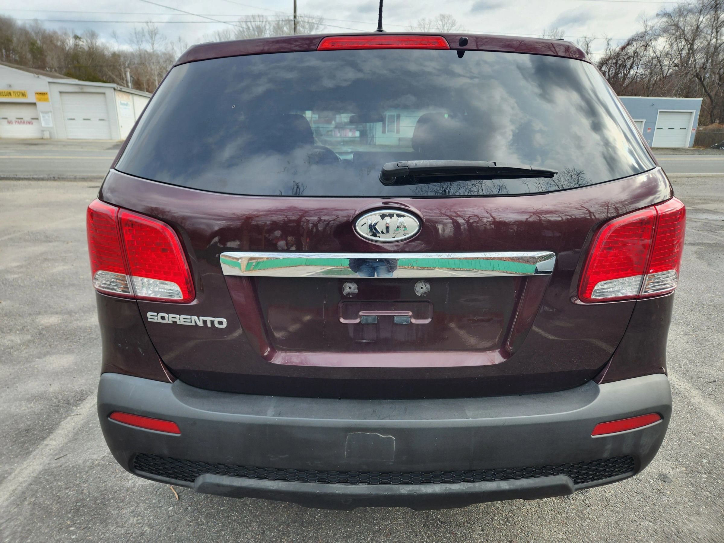 Used 2012 Kia Sorento LX image 9