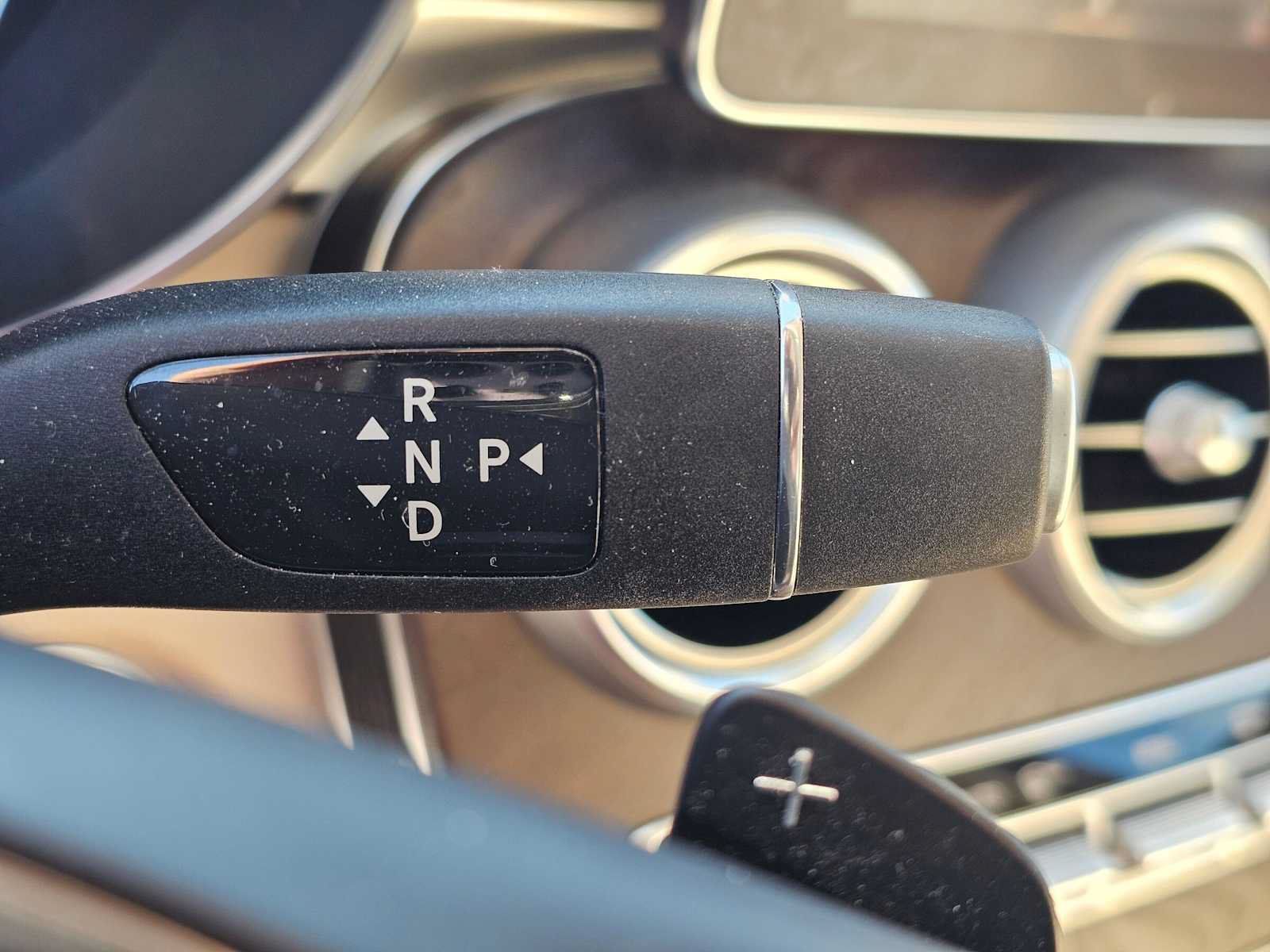 Used 2018 Mercedes-Benz GLC 300 4MATIC image 31