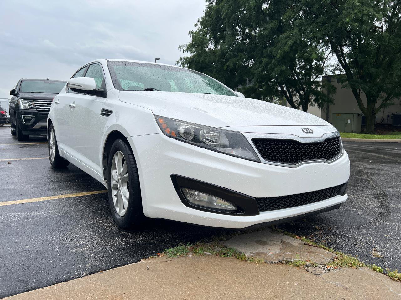 Used 2012 Kia Optima EX FWD image 8