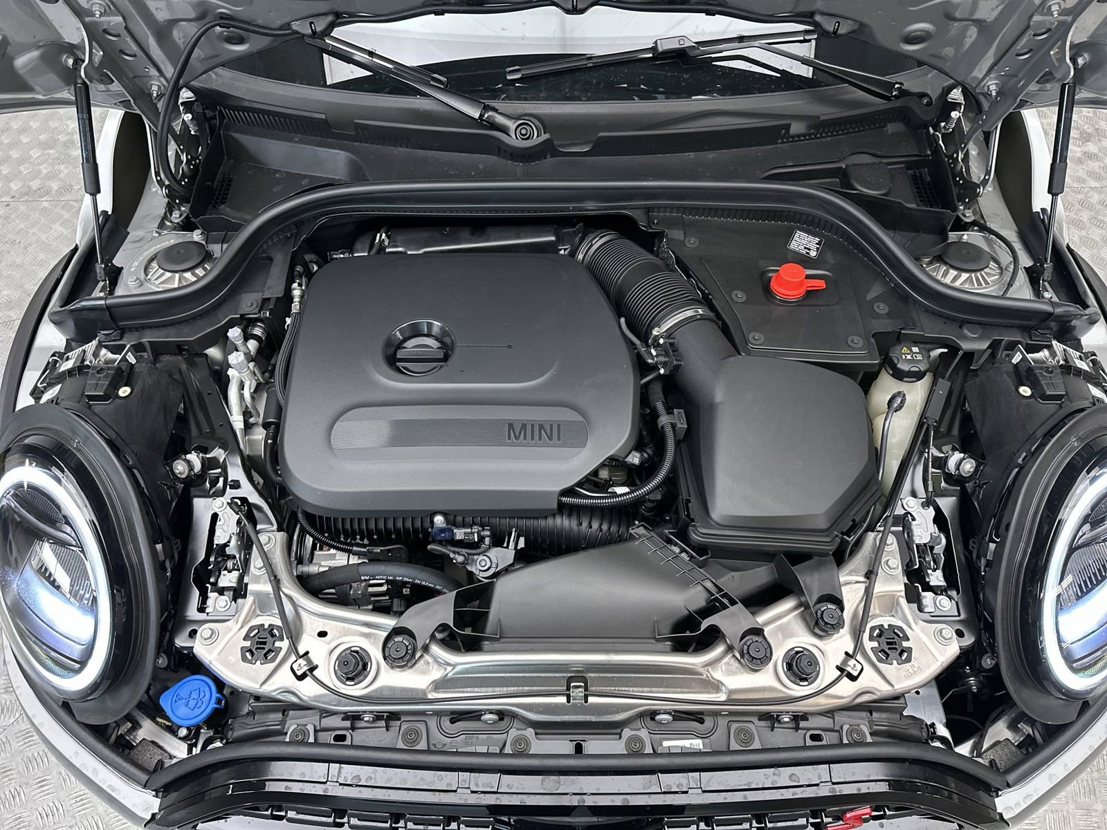 New 2026 MINI Cooper S FWD image 28