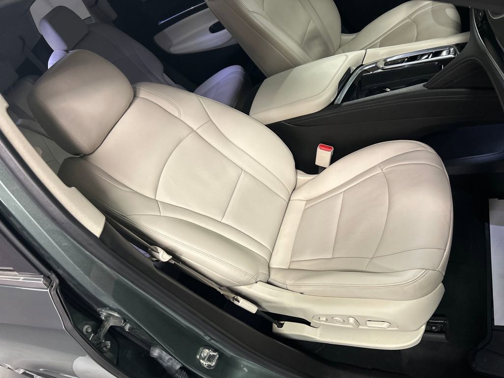 Used 2023 Buick Enclave Premium w/ Experience Buick Package AWD/4WD image 27