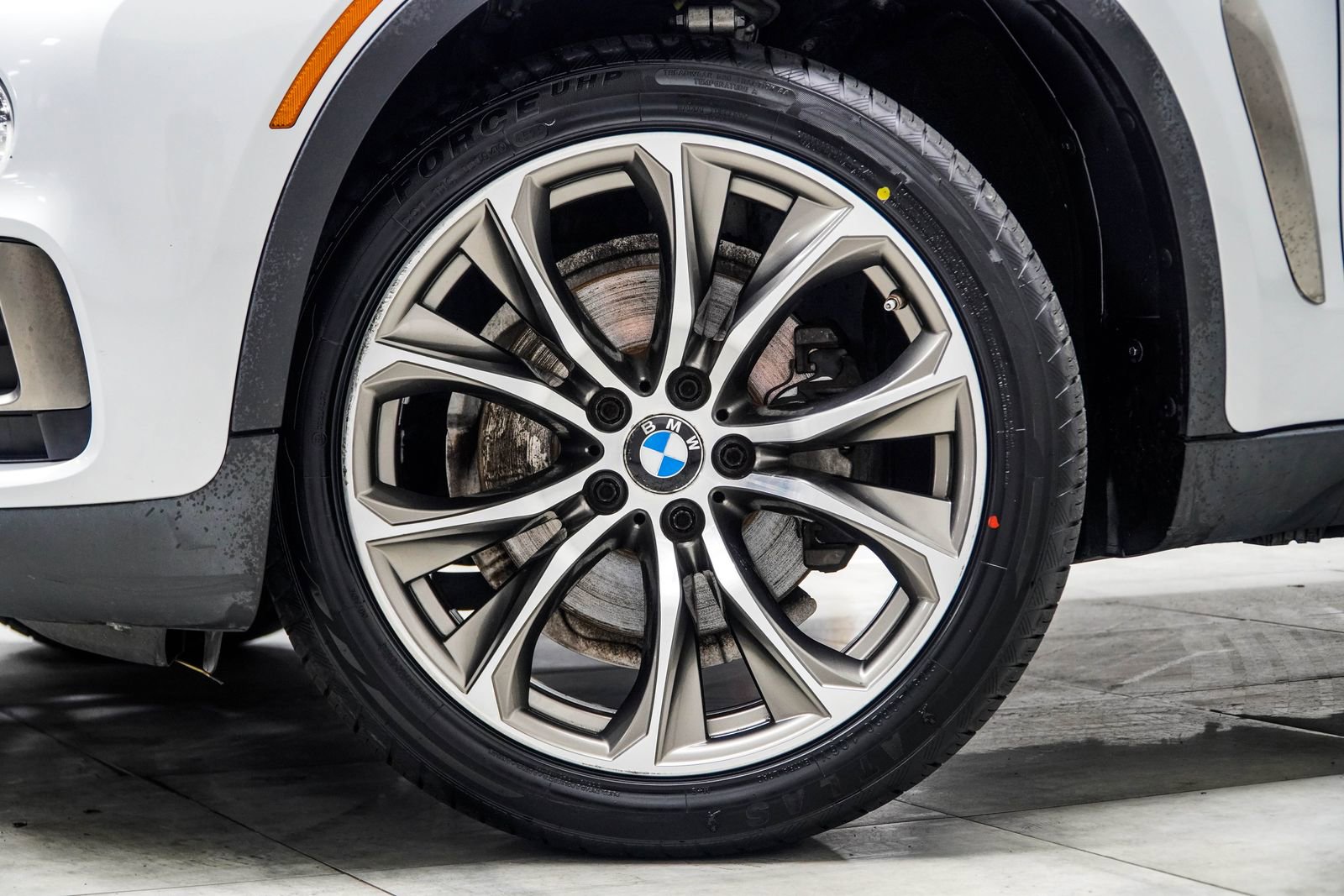 Used 2018 BMW X6 xDrive35i AWD/4WD image 3