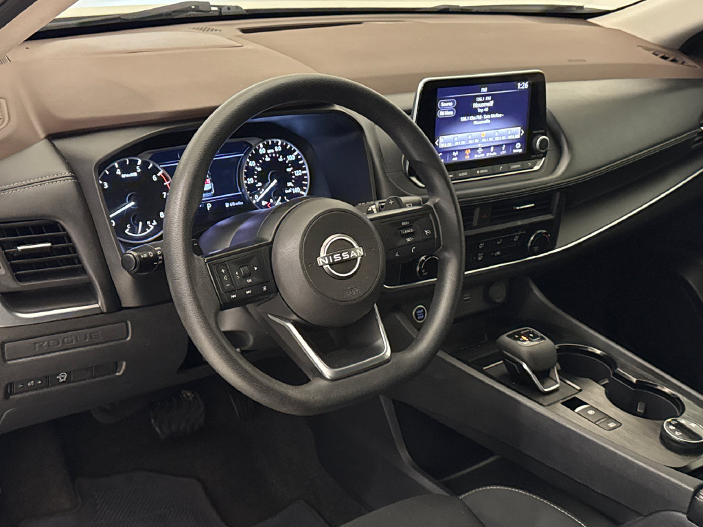 Used 2023 Nissan Rogue S AWD/4WD image 18