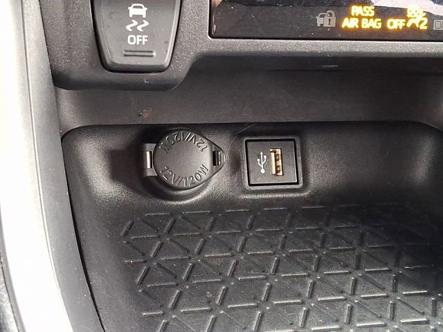 Certified 2025 Toyota RAV4 XLE AWD/4WD image 23