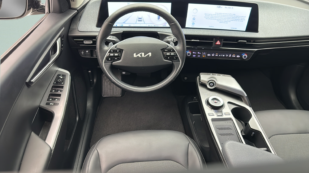 Used 2024 Kia EV6 Light AWD/4WD image 11