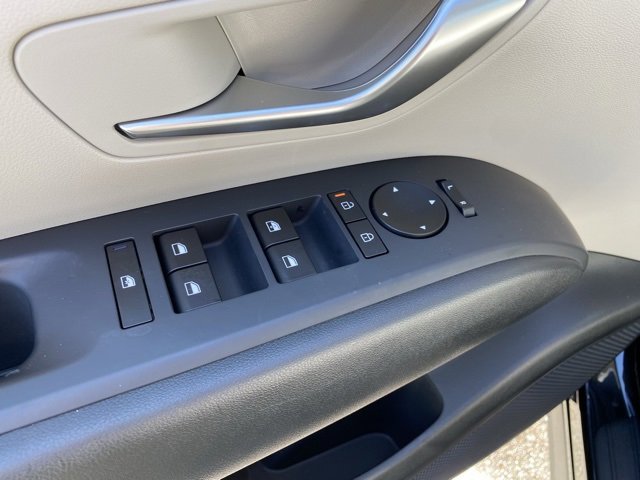 New 2025 Hyundai Tucson SE image 13