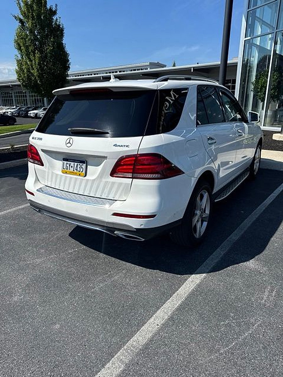 Used 2018 Mercedes-Benz GLE 350 4MATIC image 4