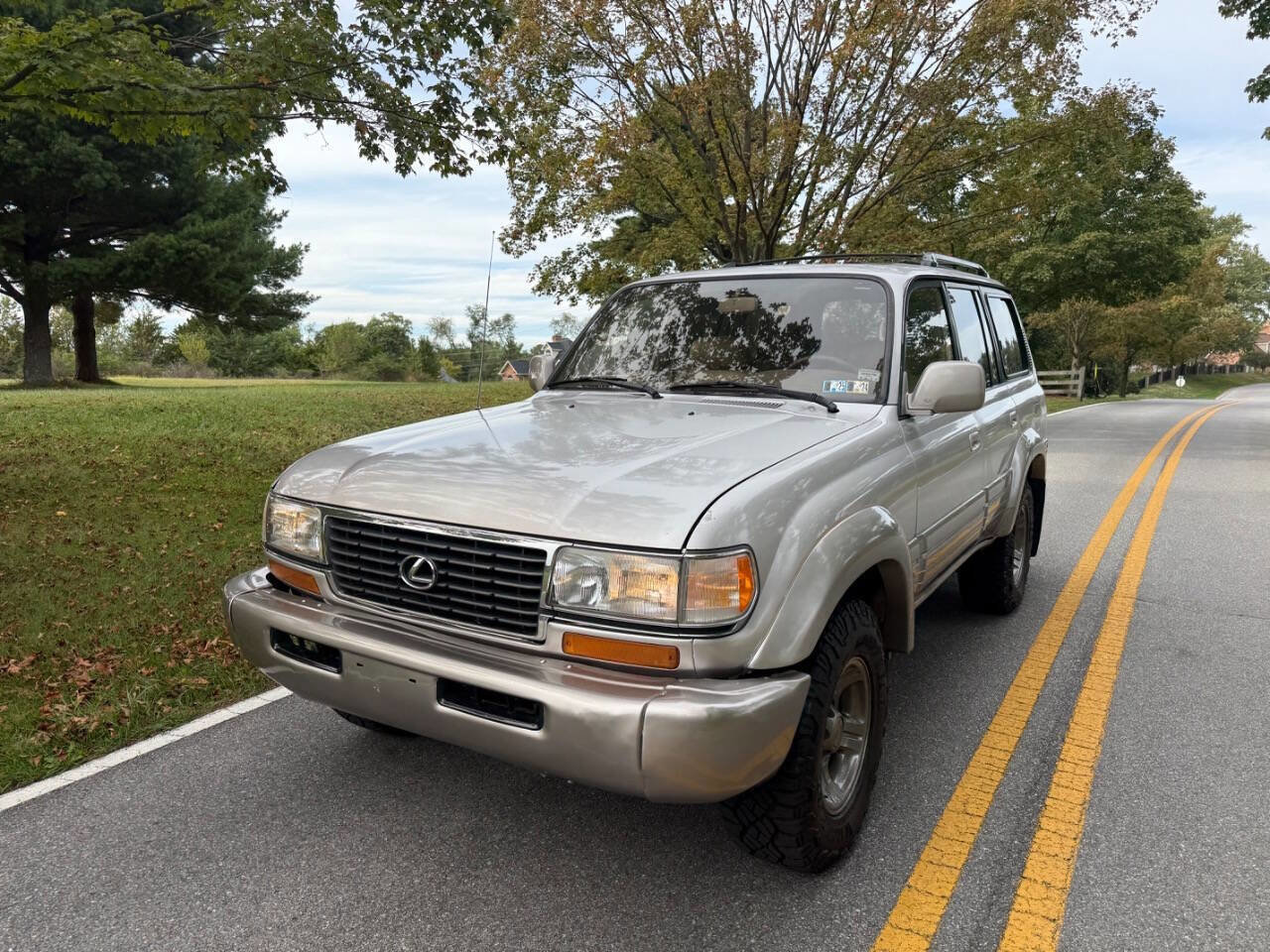 Used 1996 Lexus LX 450 4WD image 3