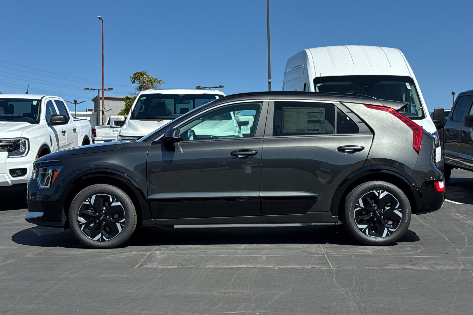 New 2026 Kia Niro Wind FWD image 7